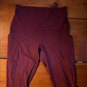 Lululemon Align Leggings with pockets: size 6